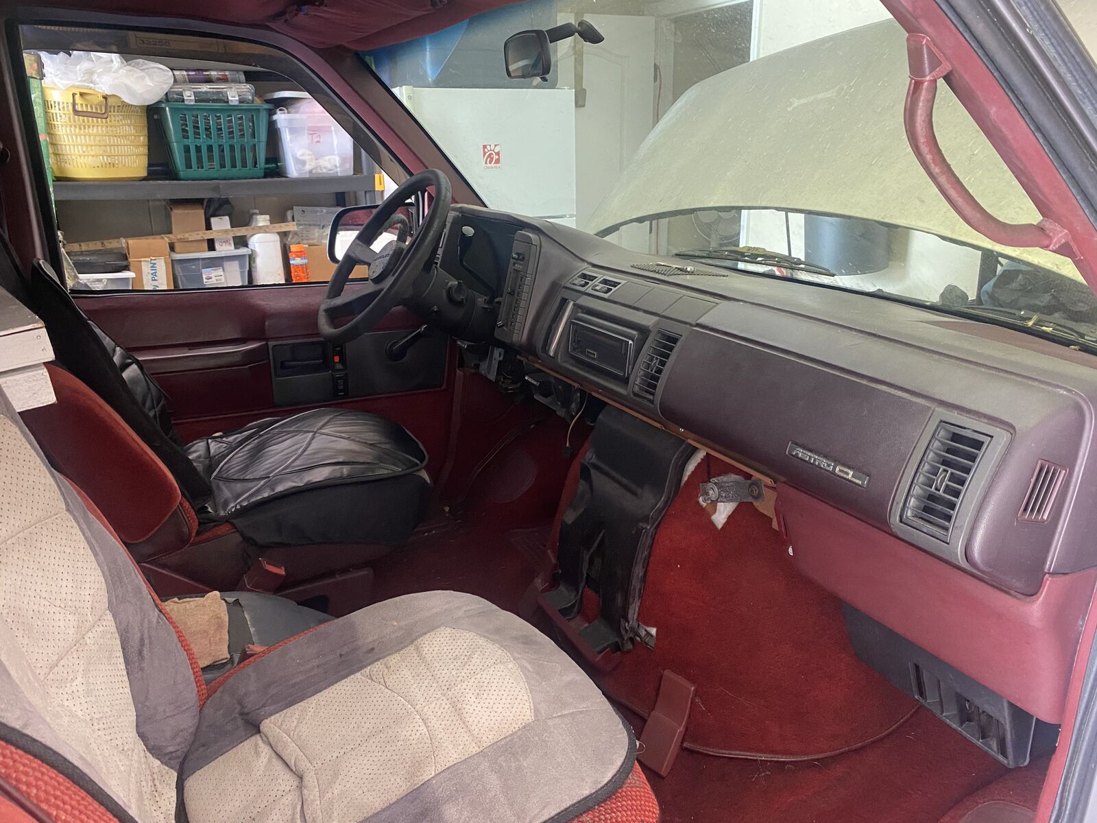 Chevrolet Astro Van