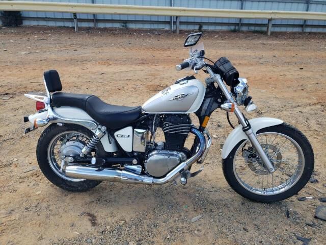 Suzuki LS650