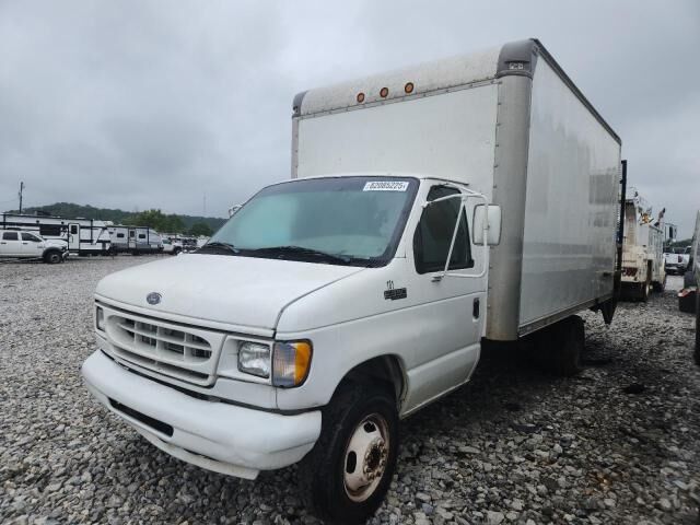 Ford E-350
