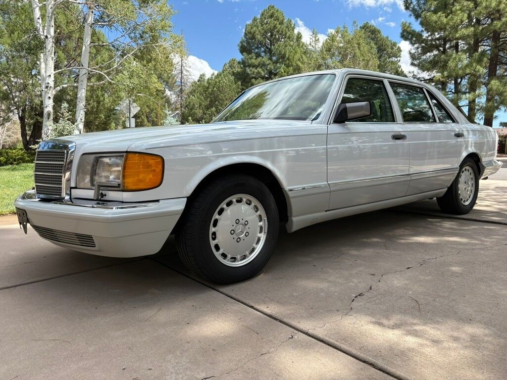 Mercedes-Benz 350