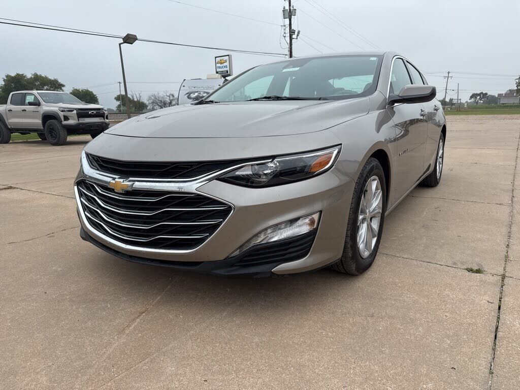 2025 CHEVROLET Malibu