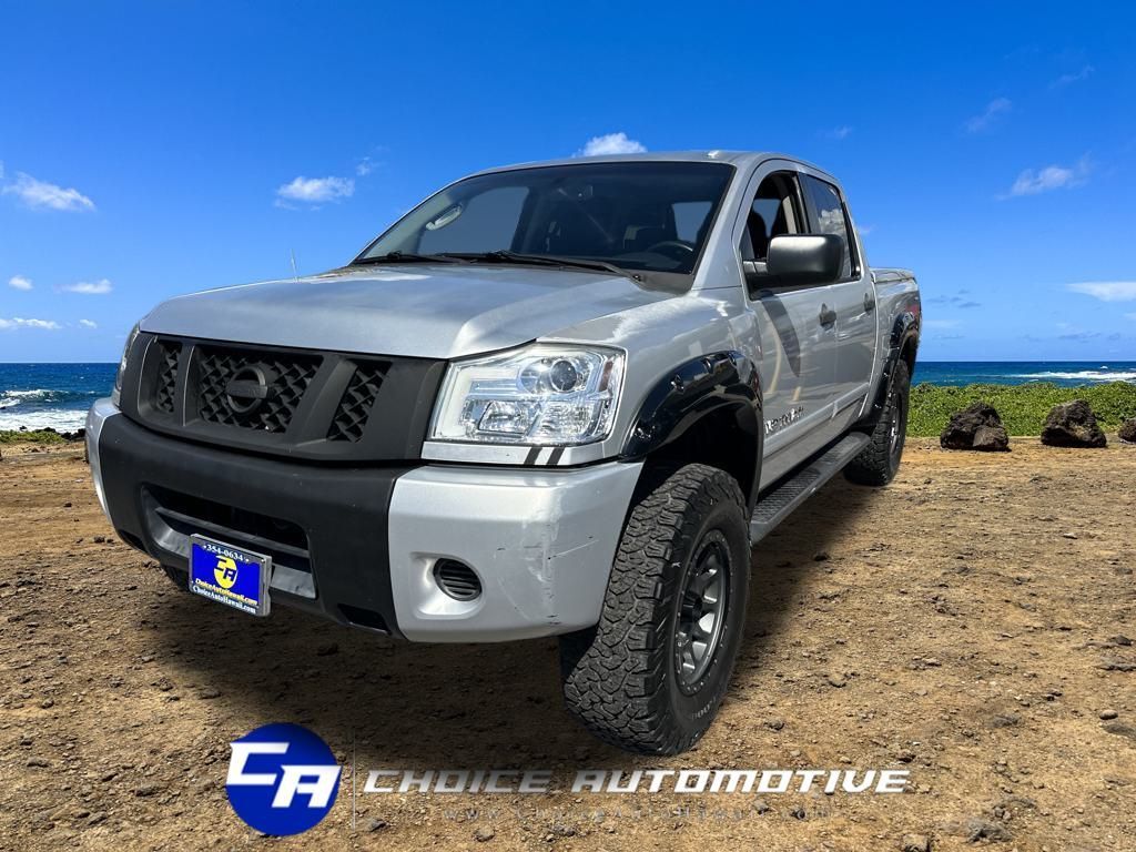 Nissan Titan