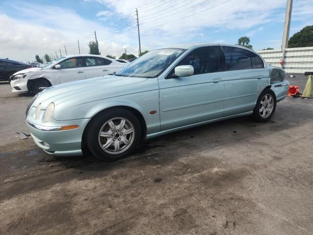 Jaguar S-Type