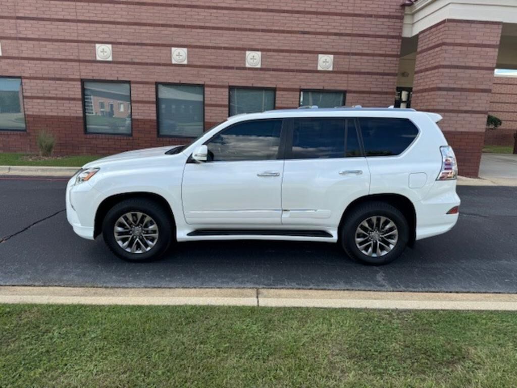 Lexus GX