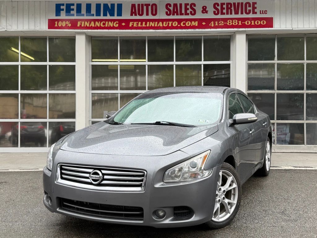 Nissan Maxima