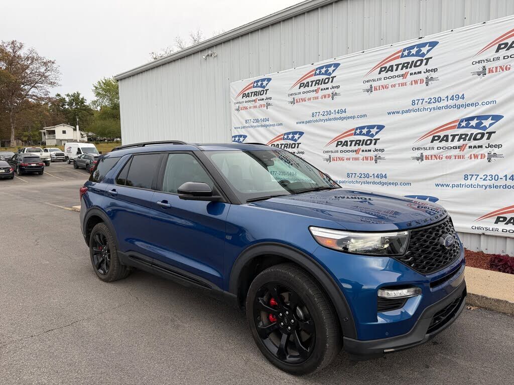 2020 FORD Explorer