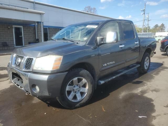Nissan Titan