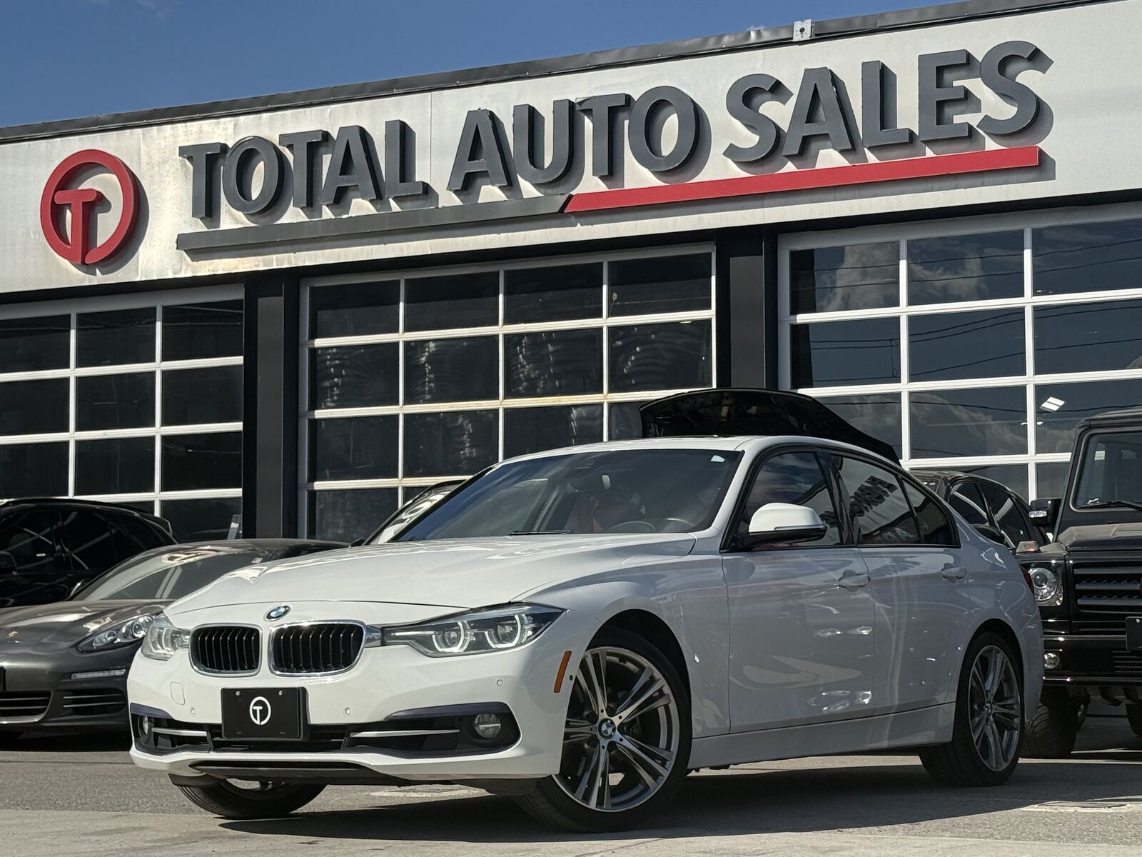 BMW 330i