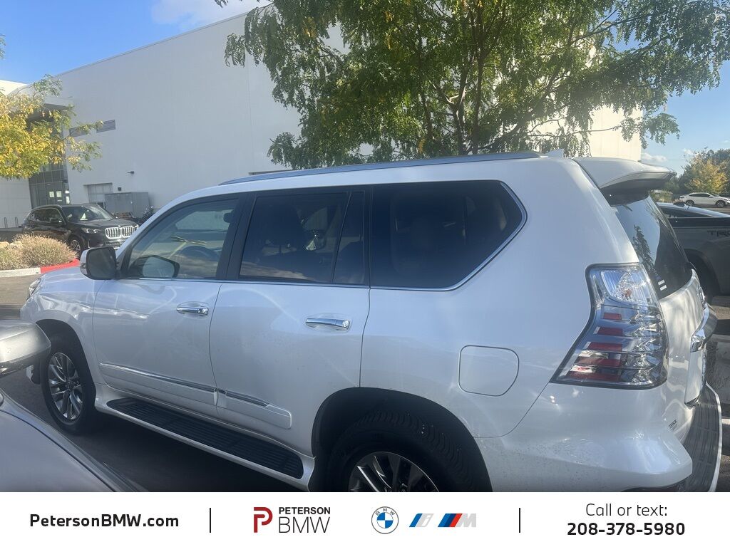 Lexus GX