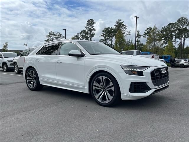 2022 AUDI Q8