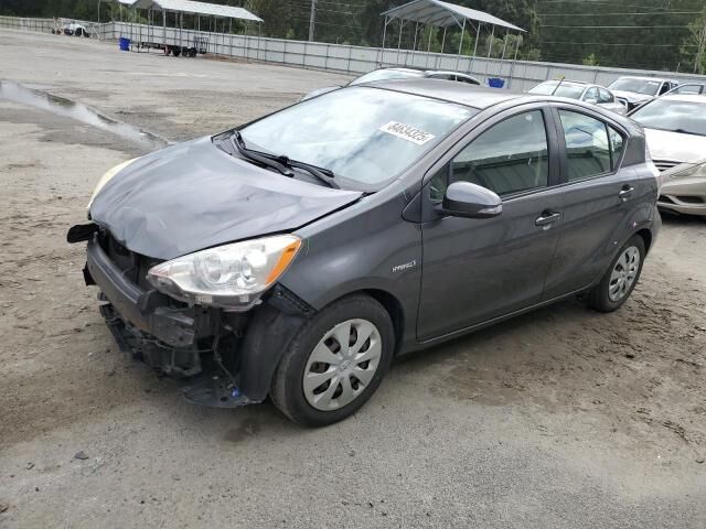 Toyota Prius C