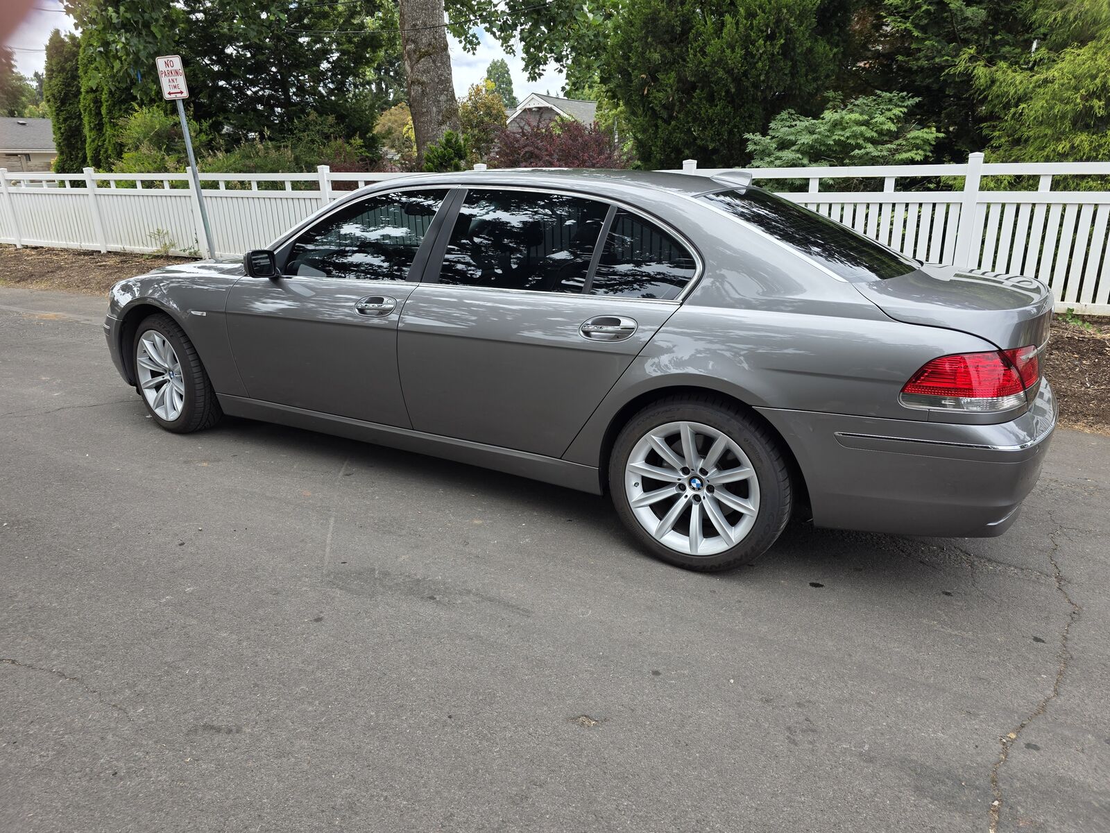 BMW 750Li