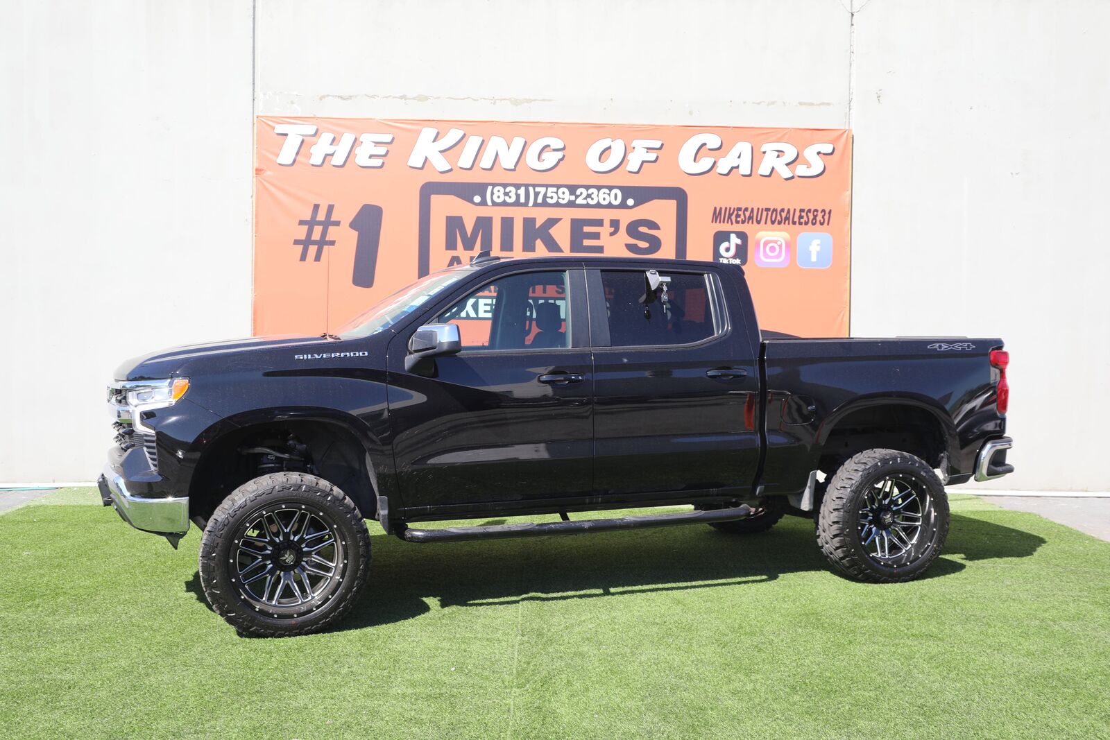 2025 CHEVROLET Silverado