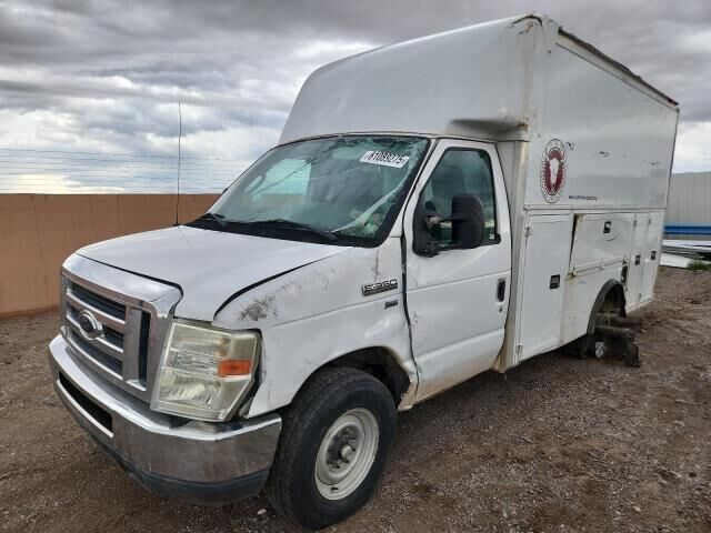 Ford E-350
