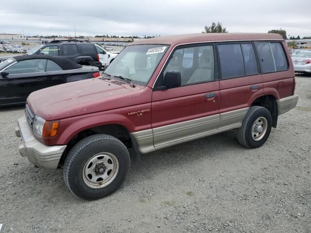 Mitsubishi Montero