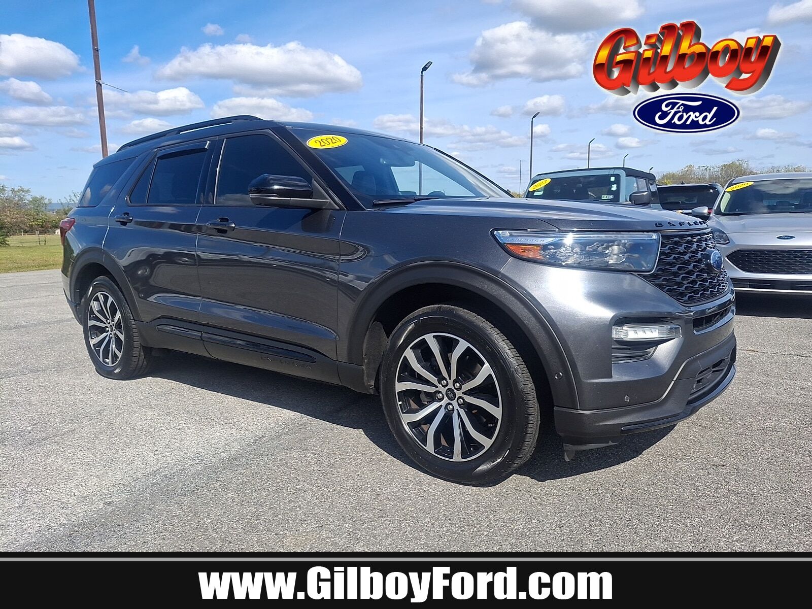 2020 FORD Explorer