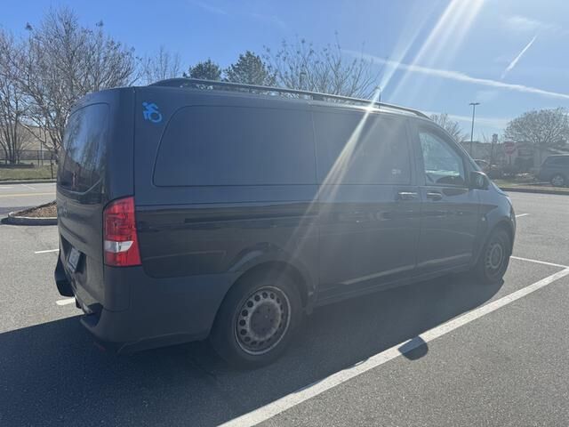 2019 Mercedes-Benz METRIS