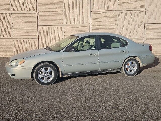 Ford Taurus