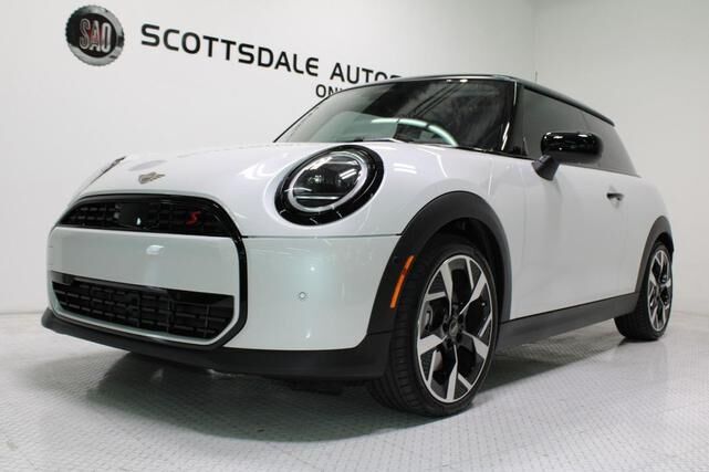 2025 MINI Hardtop