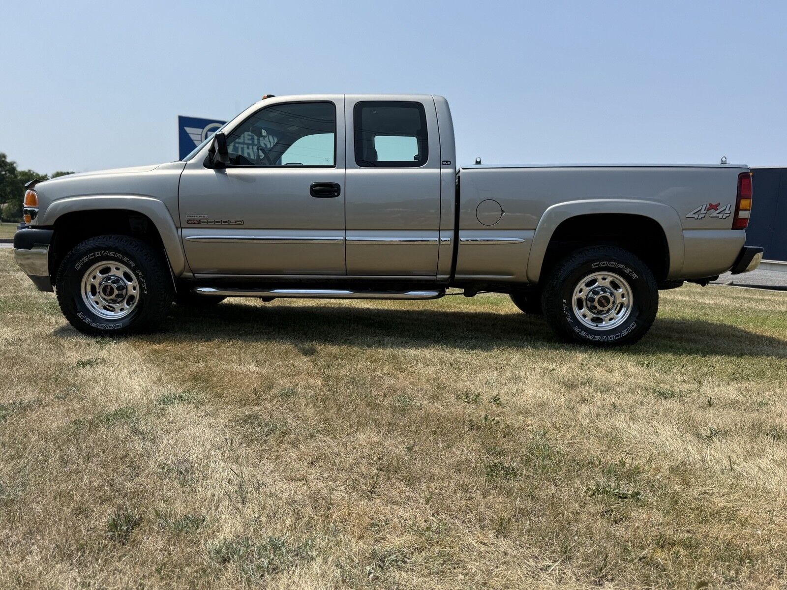 GMC Sierra