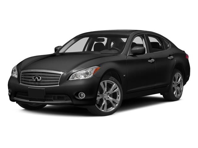 Infiniti Q70
