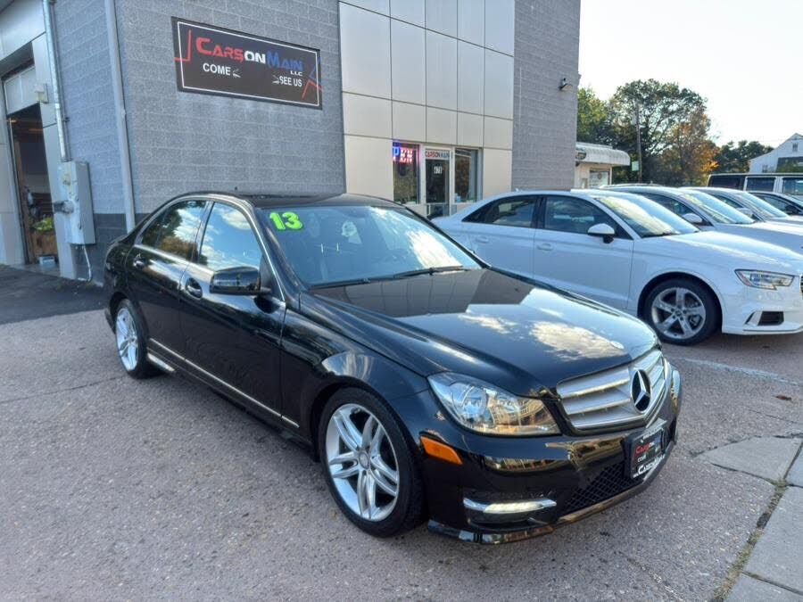2013 MERCEDES-BENZ C-Class