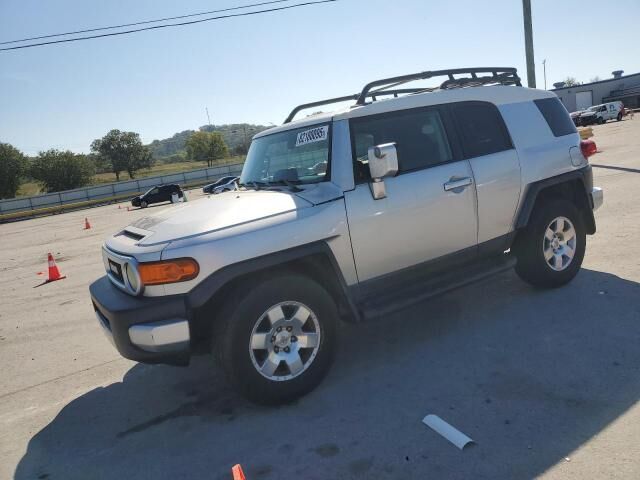 Toyota FJ Cruiser