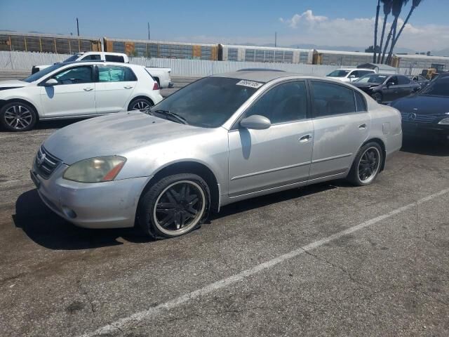 Nissan Altima