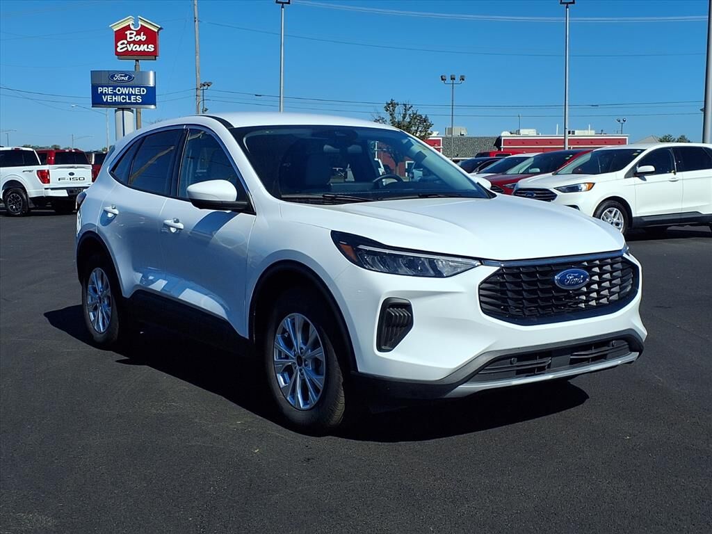 2023 FORD Escape
