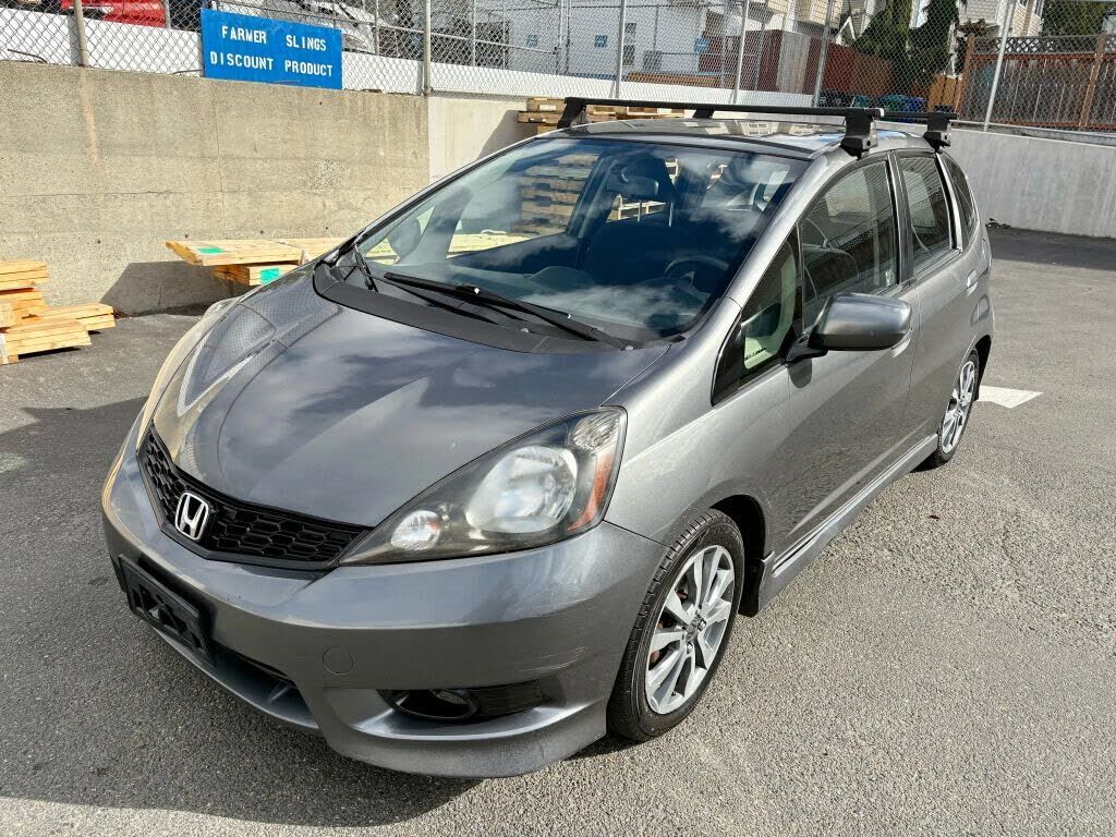 2013 HONDA Fit