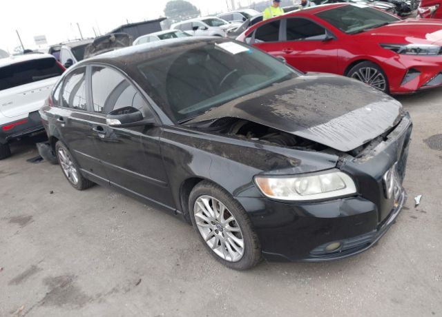 Volvo S40