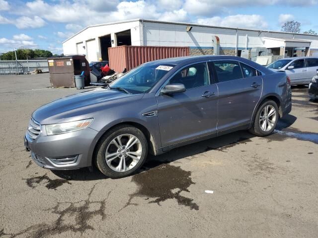 Ford Taurus