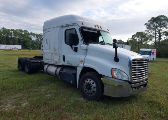 2018 FREIGHTLINER Cascadia