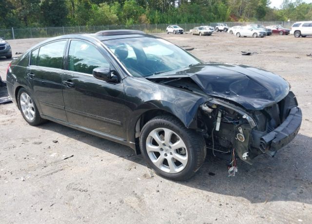 Nissan Maxima