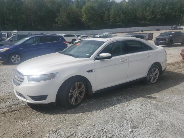2014 FORD Taurus