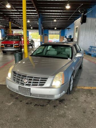 Cadillac DTS