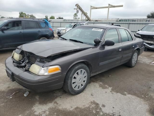 Ford Crown Victoria