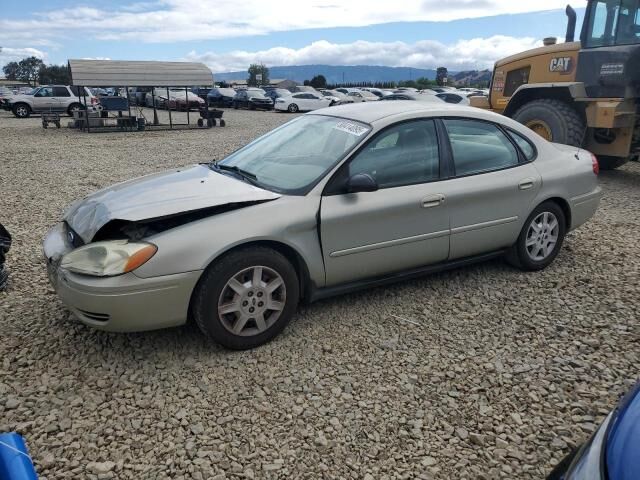 Ford Taurus