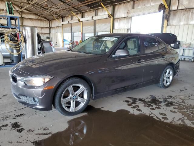 BMW 320i