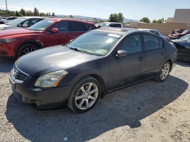 Nissan Maxima