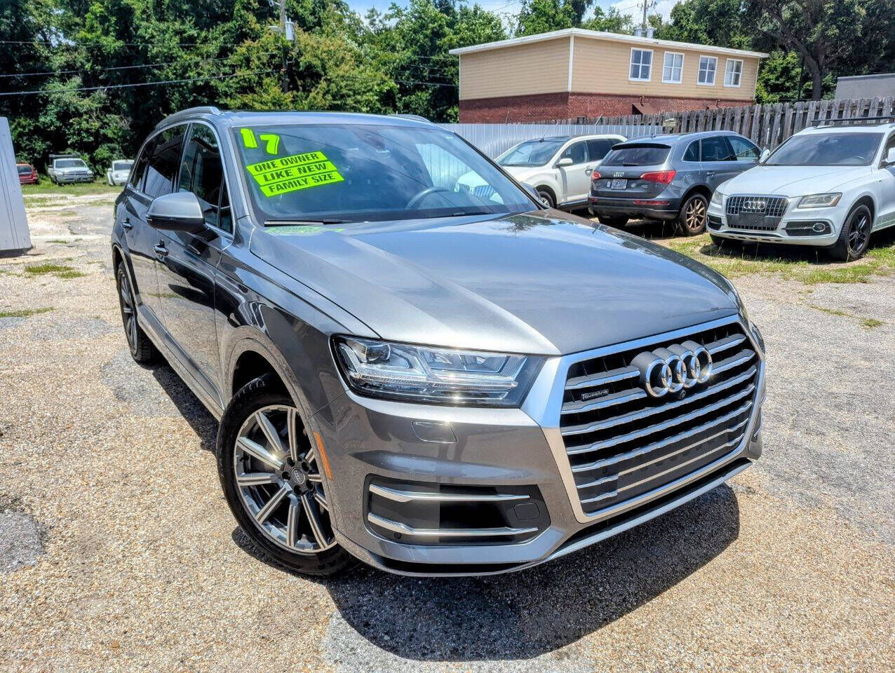 2017 AUDI Q7