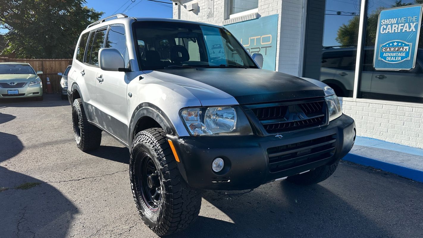 Mitsubishi Montero