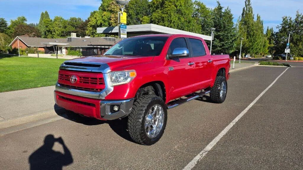 2014 TOYOTA Tundra