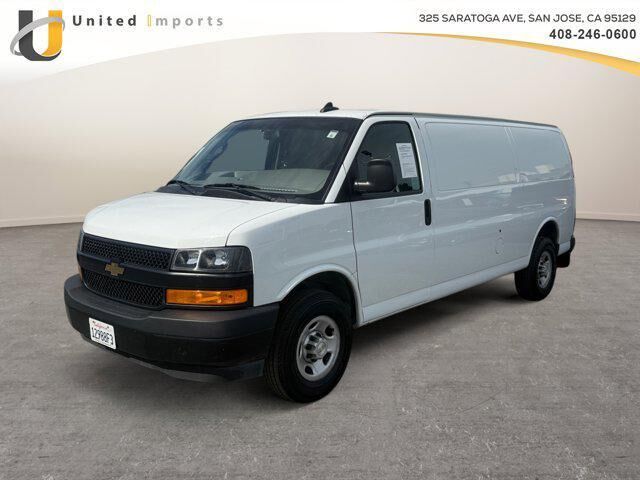 2021 CHEVROLET Express