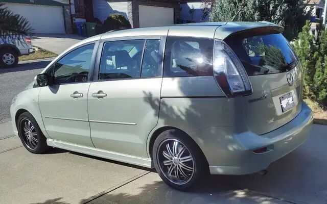 Mazda Mazda5