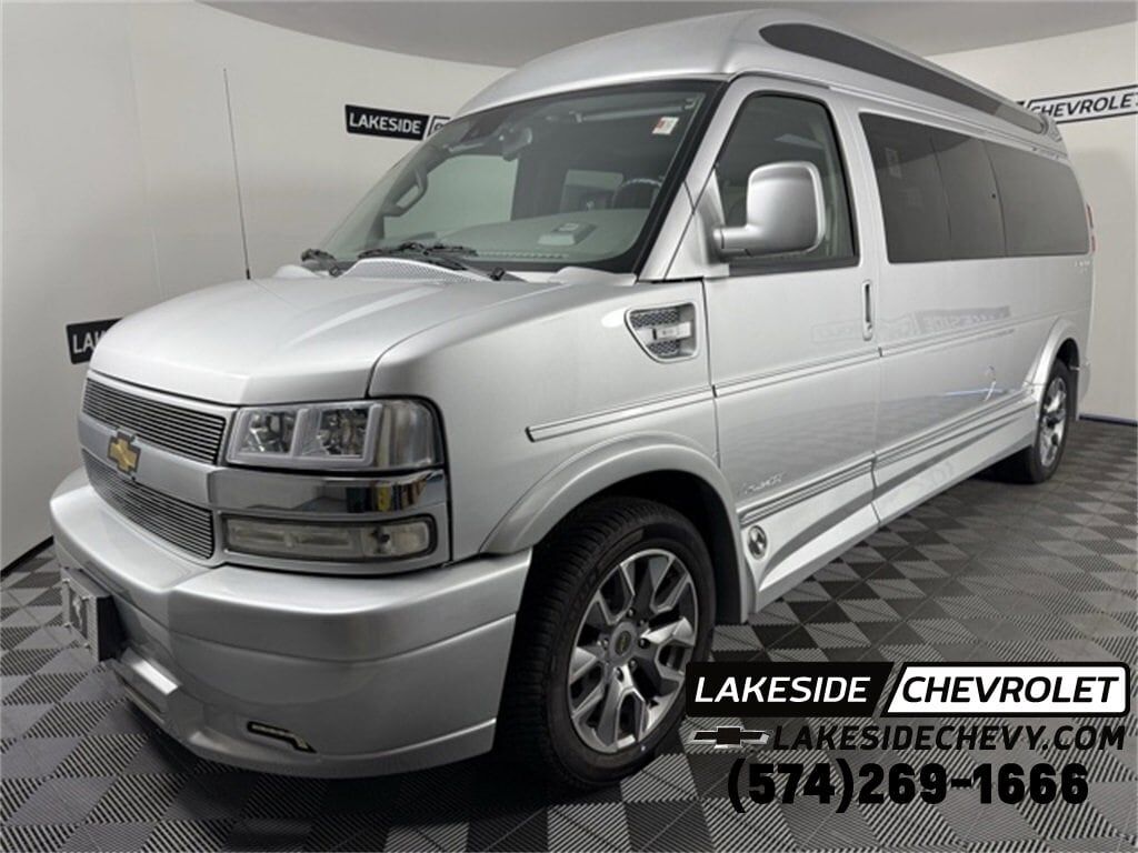 2024 CHEVROLET Express