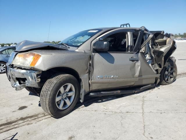 Nissan Titan