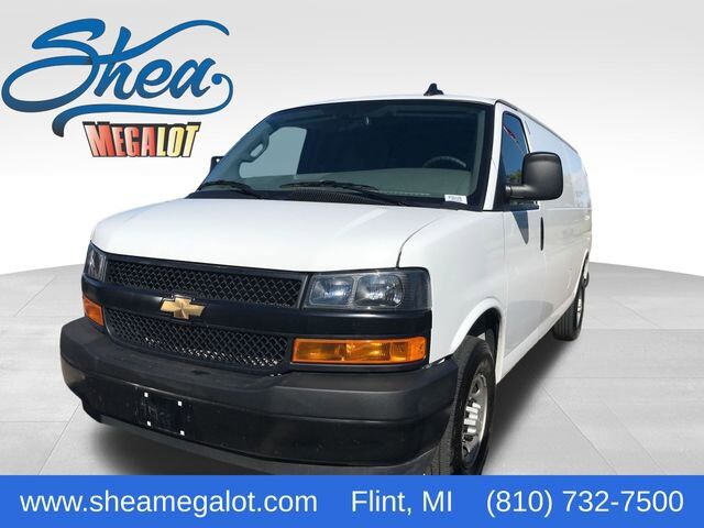 2024 CHEVROLET Express