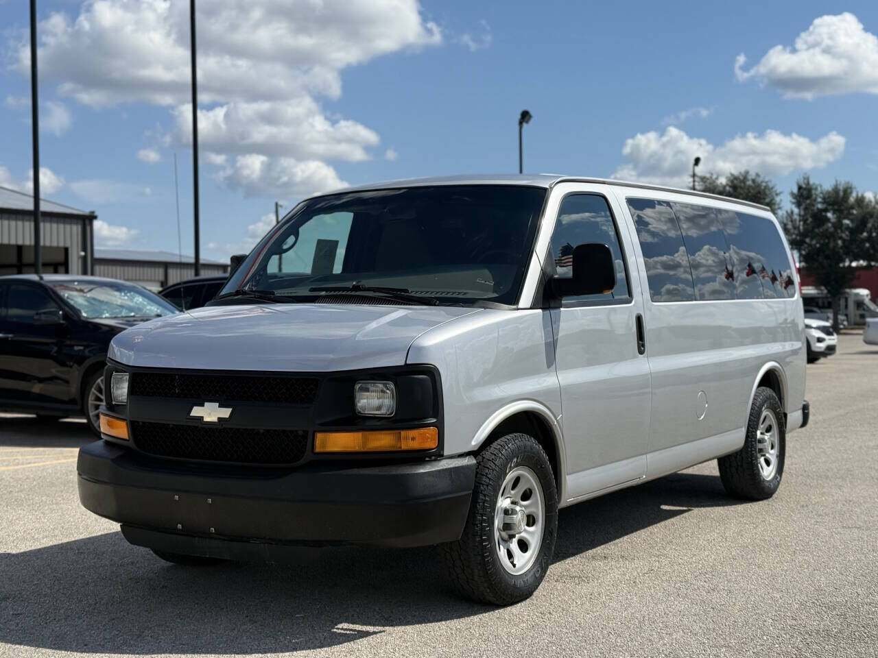2012 CHEVROLET Express
