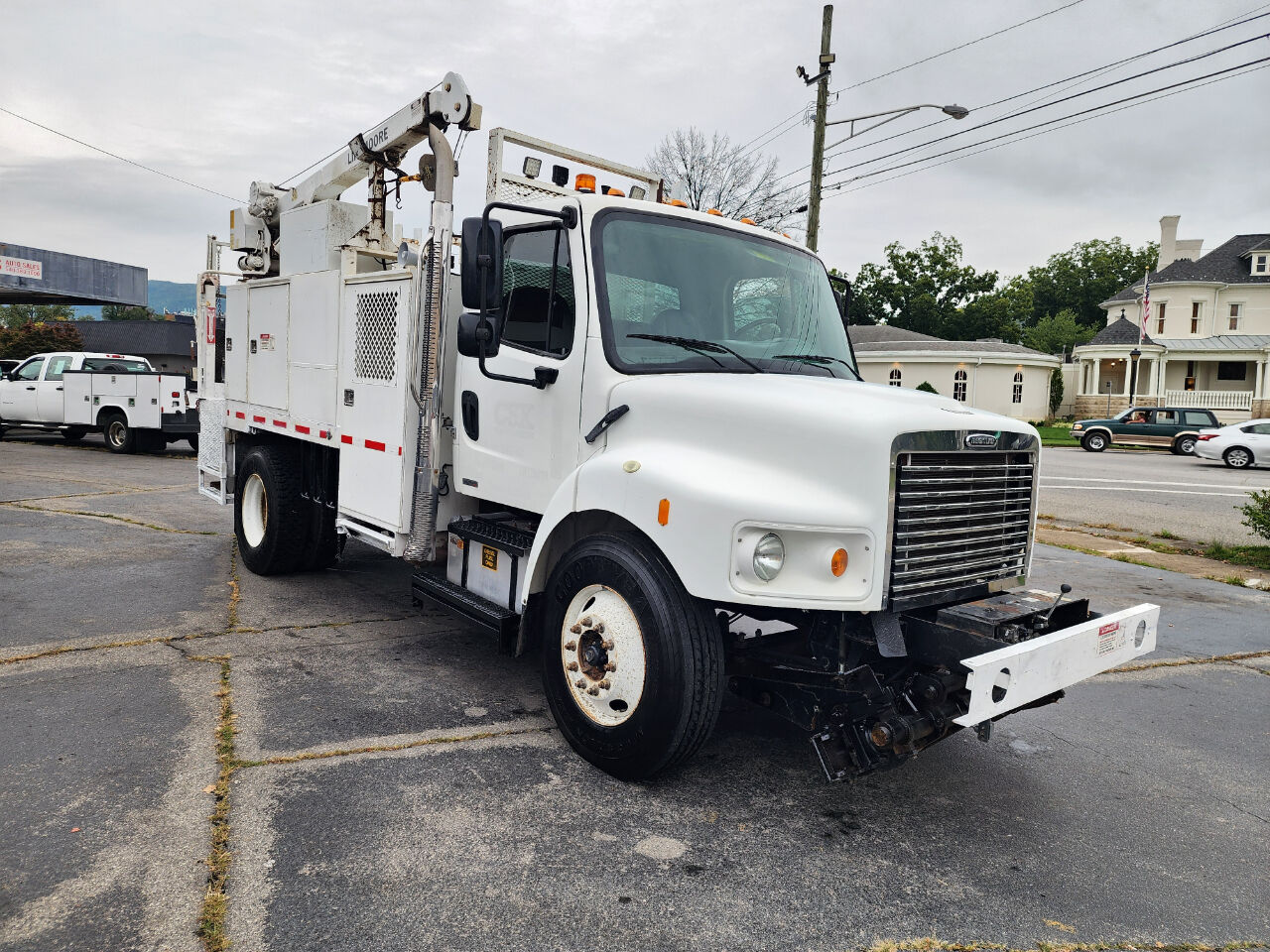 2010 FREIGHTLINER M2